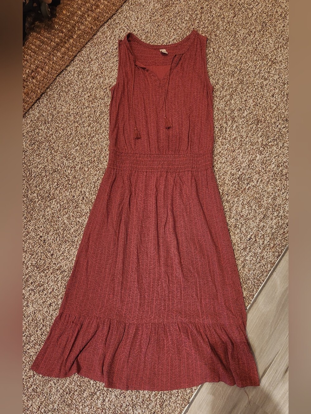 Sleeveless Rust Midi Dress with Tassel Tie